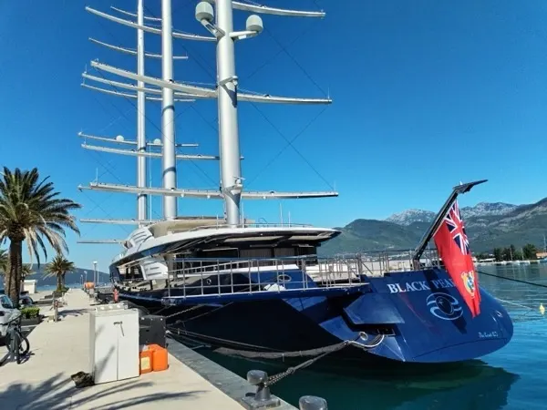 Privatni bazen Black Pearl – fotografija 3