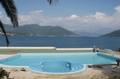 Bazen Hotel Riviera 