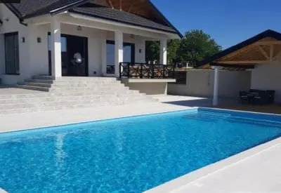 Privatni bazen Moštanica