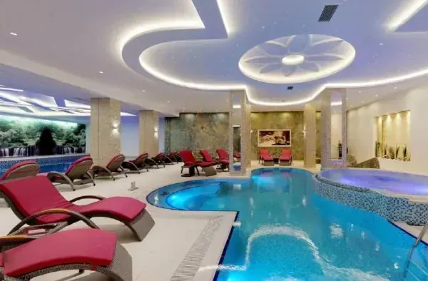 Bazen Hotel Buket