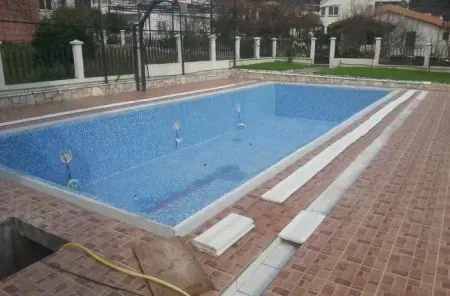 Privatni bazen Bar